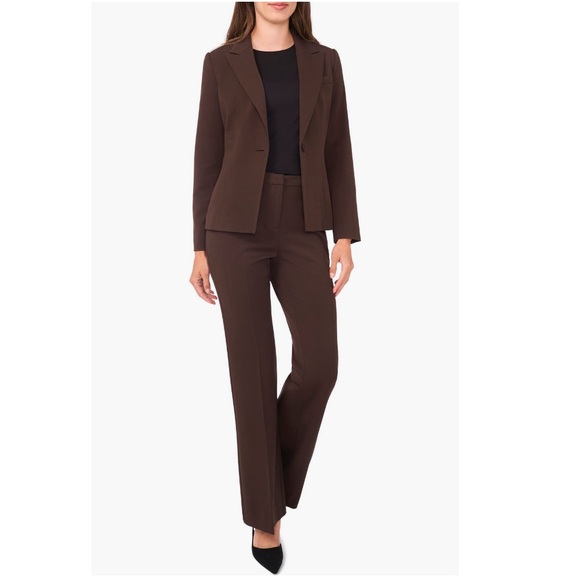 HALOGEN 
Clean One-Button Blazer - Picture 3 of 9